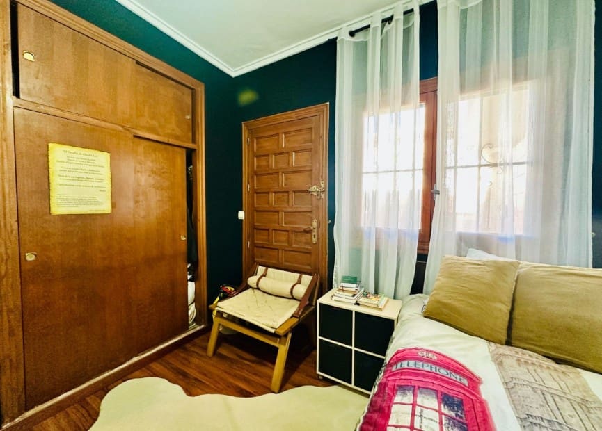 3 bedroom Bungalow for sale in Torrevieja - € 189,000 (Ref: 8718569)