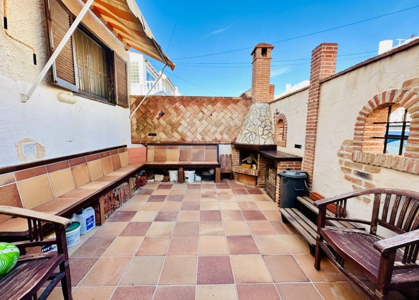 3 bedroom Bungalow for sale in Torrevieja - € 189,000 (Ref: 8718569)