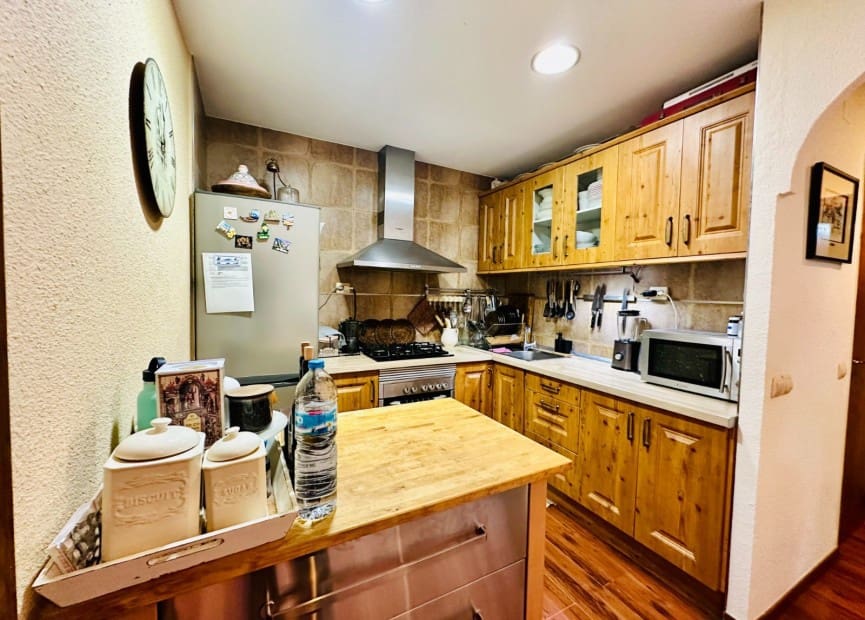 3 bedroom Bungalow for sale in Torrevieja - € 189,000 (Ref: 8718569)