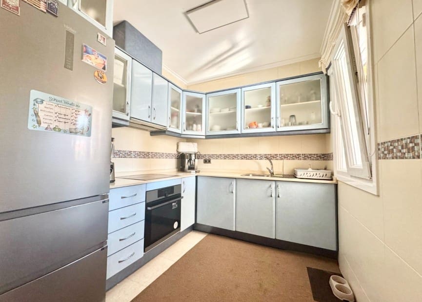 3 slaapkamer Villa te koop in Benijofar met zwembad - € 350.000 (Ref: 8813490)