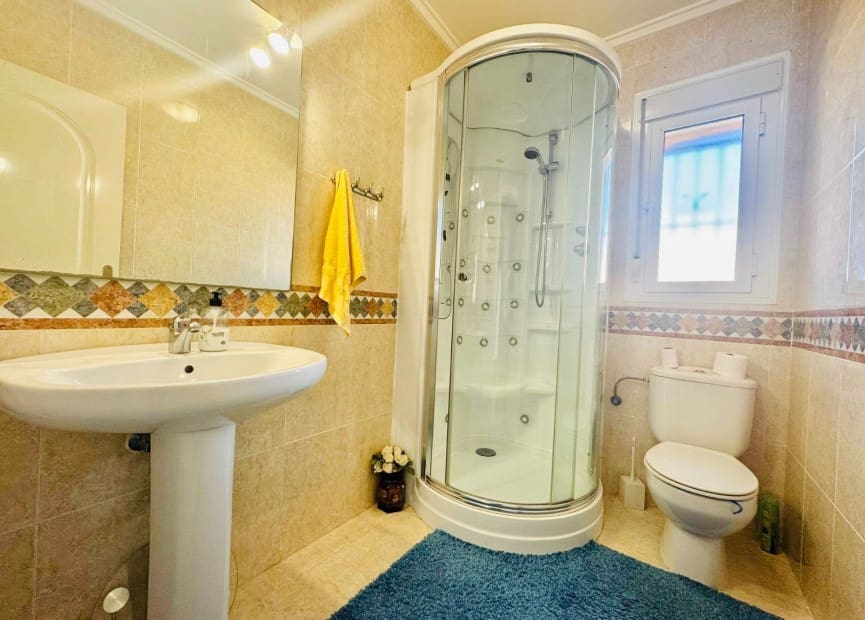 3 slaapkamer Villa te koop in Benijofar met zwembad - € 350.000 (Ref: 8813490)