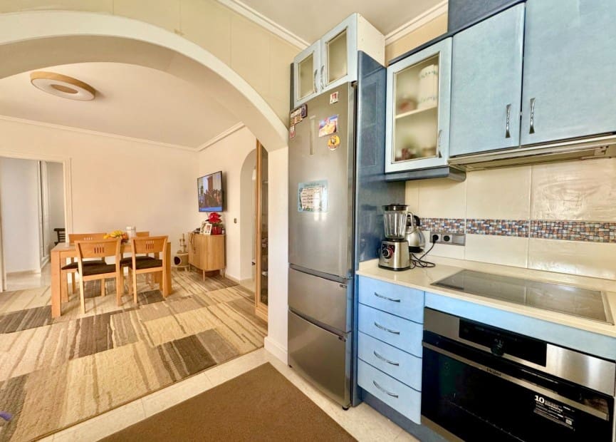 3 slaapkamer Villa te koop in Benijofar met zwembad - € 350.000 (Ref: 8813490)