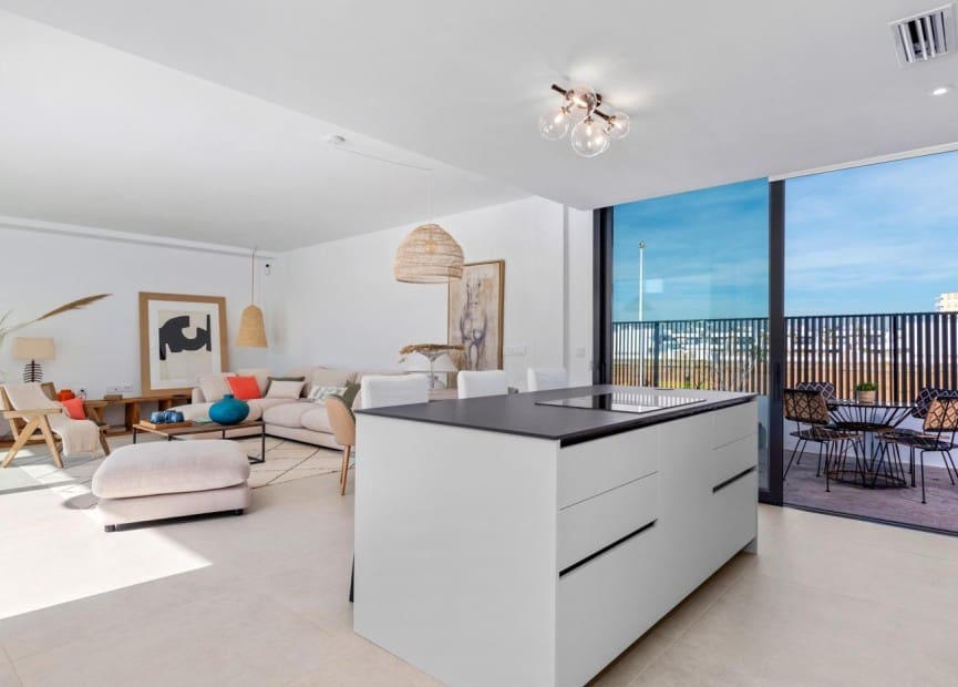 3 slaapkamer Villa te koop in Mar de Cristal met zwembad - € 549.000 (Ref: 8823531)