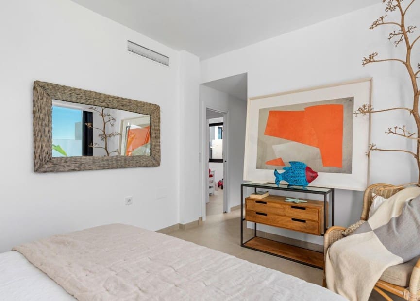 3 slaapkamer Villa te koop in Mar de Cristal met zwembad - € 549.000 (Ref: 8823531)