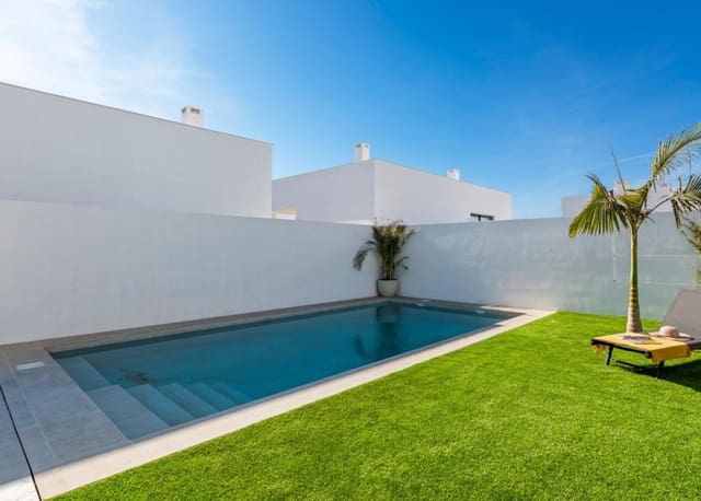 3 soveværelse Villa til salg i Mar de Cristal, Cartagena med swimmingpool - € 549.000 (Ref: 8823531)