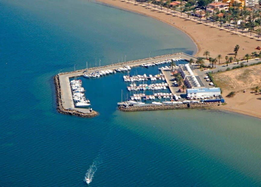 3 slaapkamer Villa te koop in Mar de Cristal met zwembad - € 549.000 (Ref: 8823531)