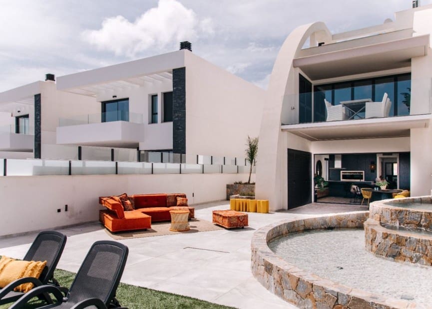 4 soverom Bungalow til salgs i La Marquesa med svømmebasseng - € 599 000 (Ref: 8824766)