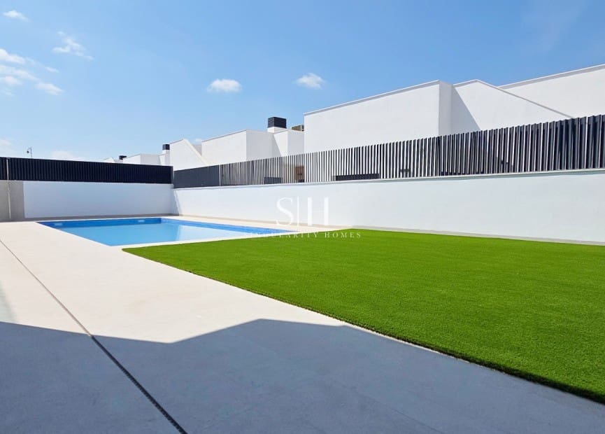 3 soveværelse Villa til salg i Condado de Alhama med swimmingpool - € 345.000 (Ref: 8824785)