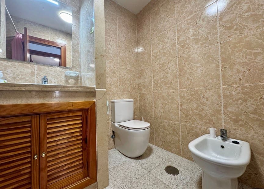 2 slaapkamer Appartement te koop in Torre de la Horadada met zwembad - € 240.000 (Ref: 8826643)