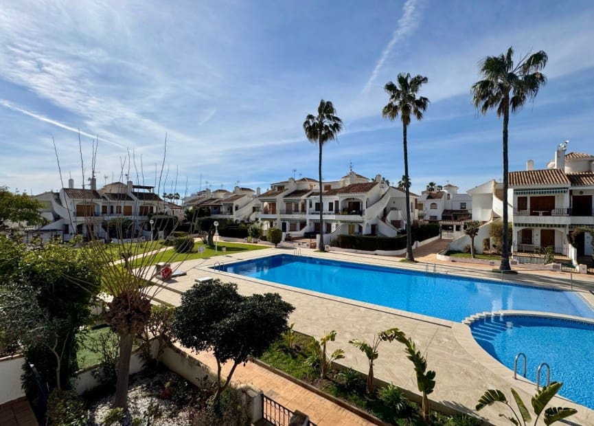 2 slaapkamer Appartement te koop in Torre de la Horadada met zwembad - € 240.000 (Ref: 8826643)