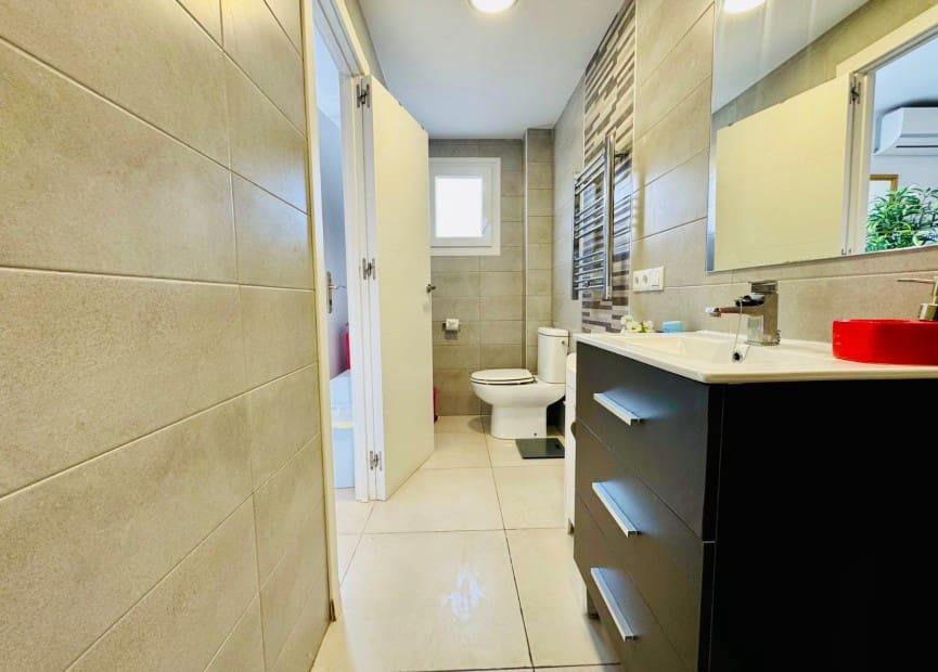 6 bedroom Villa for sale in Ciudad Quesada with pool - € 625,000 (Ref: 8828128)