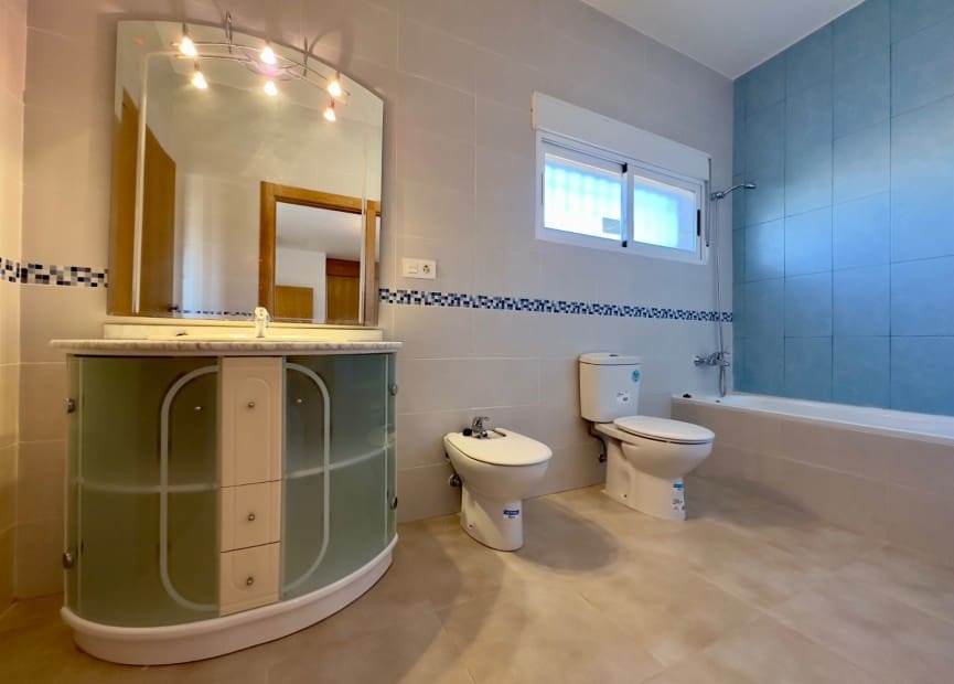 3 slaapkamer Villa te koop in Canada de la Lena met zwembad - € 279.000 (Ref: 8828750)