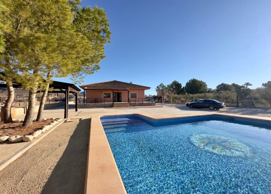 3 slaapkamer Villa te koop in Canada de la Lena met zwembad - € 279.000 (Ref: 8828750)