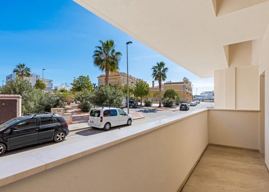 2 camera da letto Appartamento in vendita in Benijofar con piscina garage - 275.000 € (Rif: 8830057)