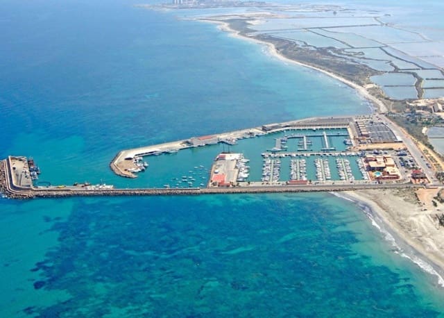 2 chambre Appartement à vendre à San Pedro del Pinatar ciudad, San Pedro del Pinatar avec piscine - 277 900 € (Ref: 8830123)