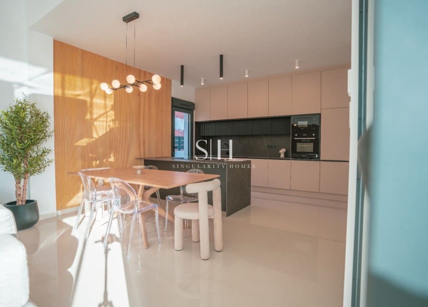 3 soveværelse Villa til salg i San Miguel de Salinas med garage - € 429.900 (Ref: 8844444)