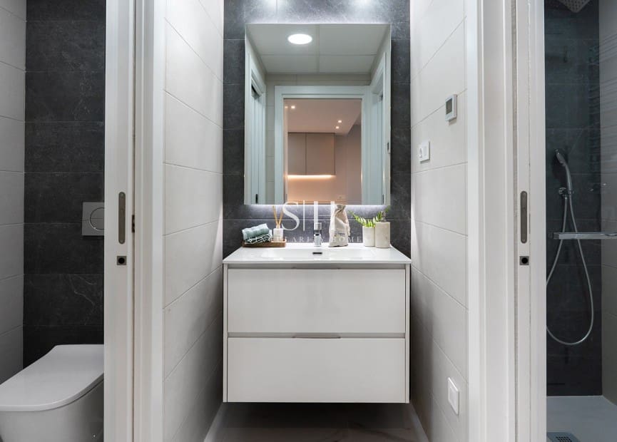 1 bedroom Apartment for sale in El Chaparral with pool - € 251,000 (Ref: 8927940)