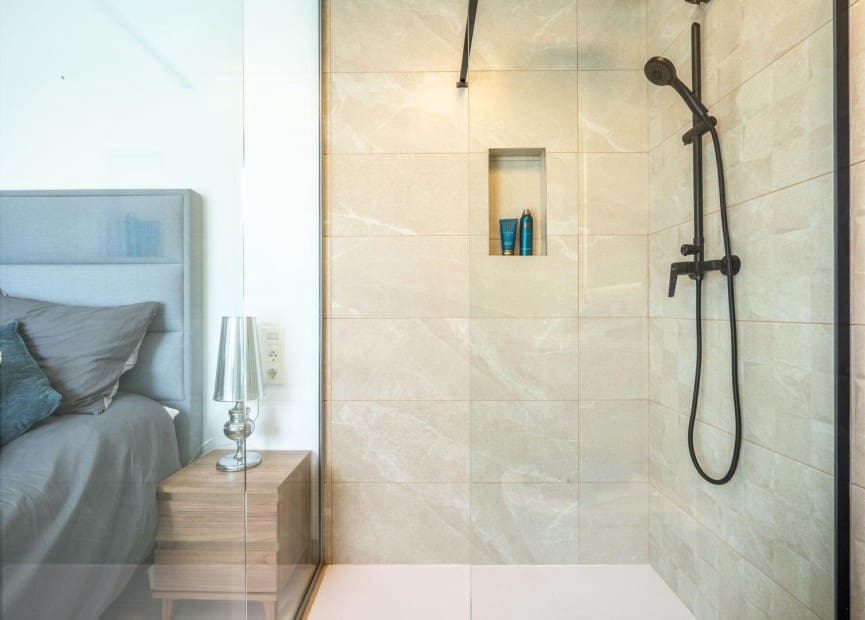 3 soveværelse Villa til salg i Roldan med swimmingpool garage - € 395.950 (Ref: 8986519)