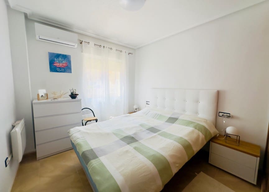 3 camera da letto Casa in vendita in San Miguel de Salinas con piscina garage - 210.000 € (Rif: 8997320)