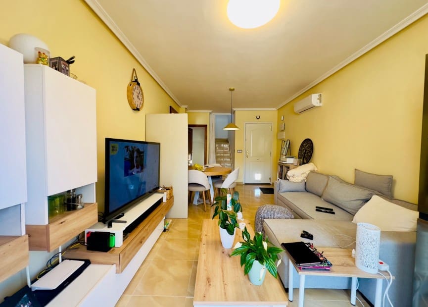 3 camera da letto Casa in vendita in San Miguel de Salinas con piscina garage - 210.000 € (Rif: 8997320)