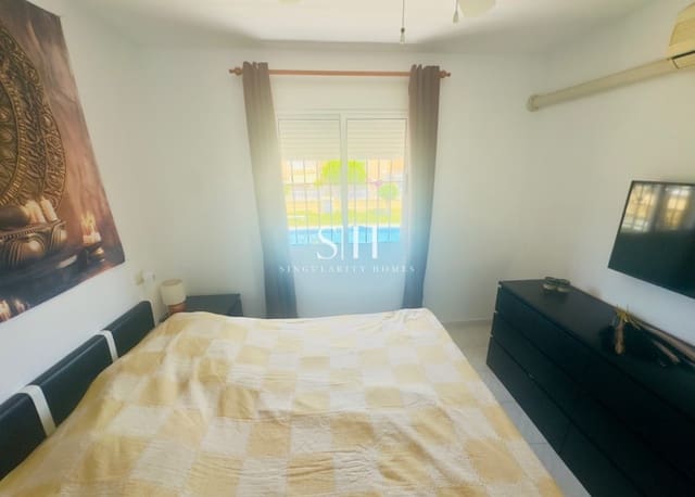 2 slaapkamer Appartement te koop in Aguas Nuevas, Torrevieja met zwembad - € 149.500 (Ref: 9097454)