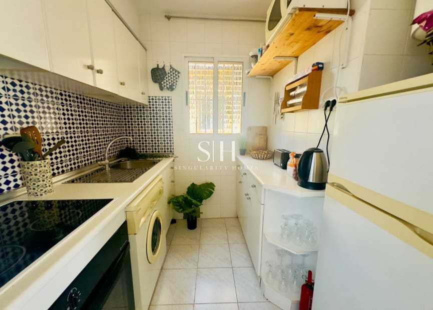 2 slaapkamer Appartement te koop in Aguas Nuevas met zwembad - € 149.500 (Ref: 9097454)