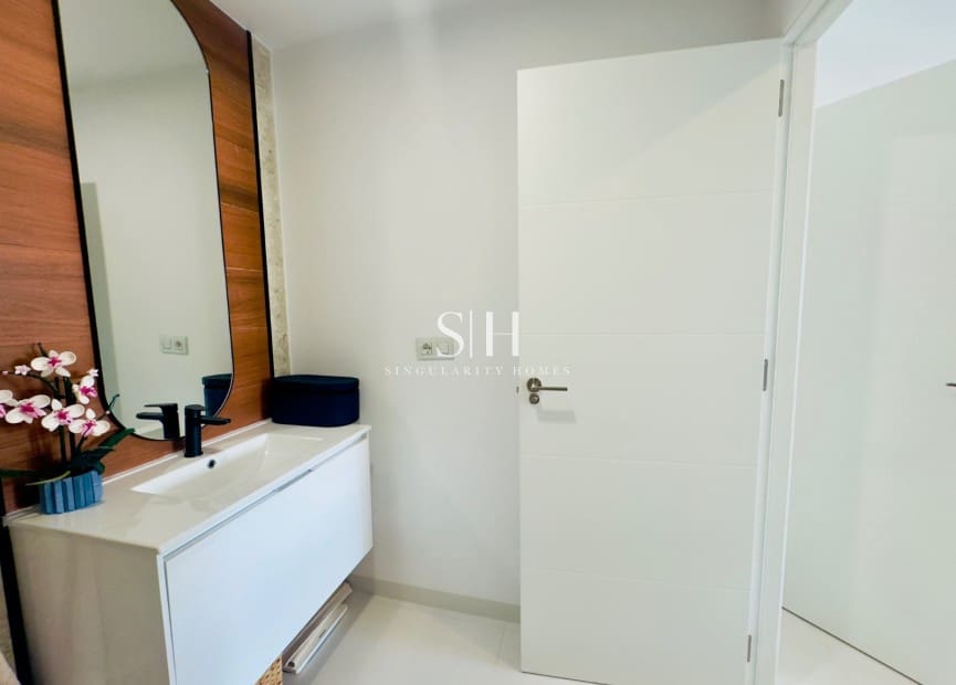 2 slaapkamer Appartement te koop in San Miguel de Salinas met zwembad garage - € 220.000 (Ref: 9110824)