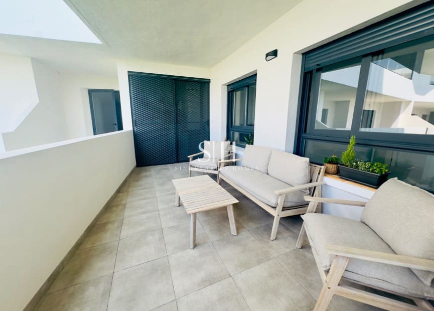 2 slaapkamer Appartement te koop in San Miguel de Salinas met zwembad garage - € 220.000 (Ref: 9110824)