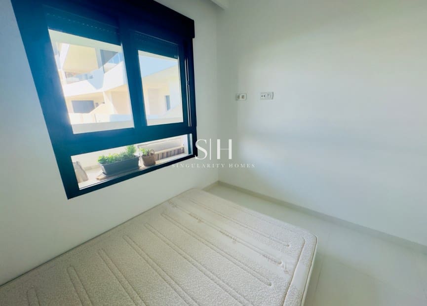 2 slaapkamer Appartement te koop in San Miguel de Salinas met zwembad garage - € 220.000 (Ref: 9110824)