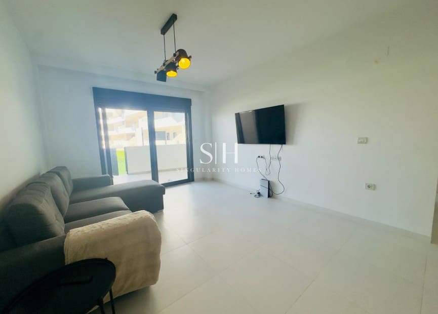 2 slaapkamer Appartement te koop in San Miguel de Salinas met zwembad garage - € 220.000 (Ref: 9110824)