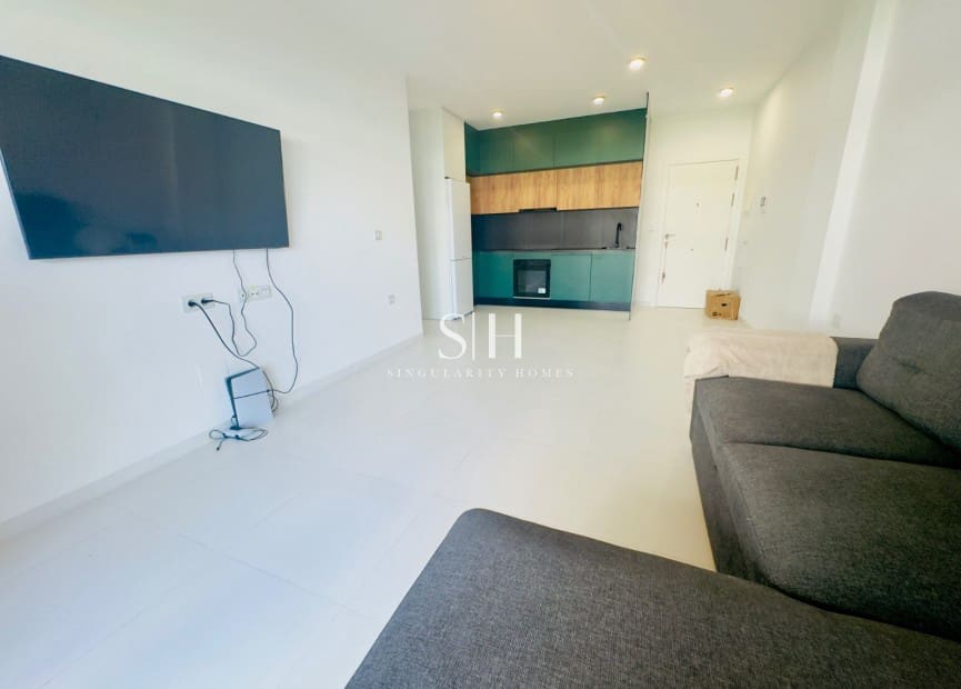 2 slaapkamer Appartement te koop in San Miguel de Salinas met zwembad garage - € 220.000 (Ref: 9110824)