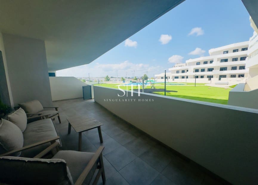 2 slaapkamer Appartement te koop in San Miguel de Salinas met zwembad garage - € 220.000 (Ref: 9110824)
