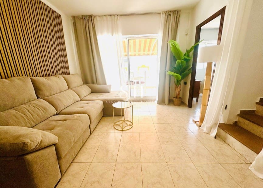 3 makuuhuone Huoneisto myytävänä paikassa La Mata mukana uima-altaan - 269 000 € (Ref: 9121461)