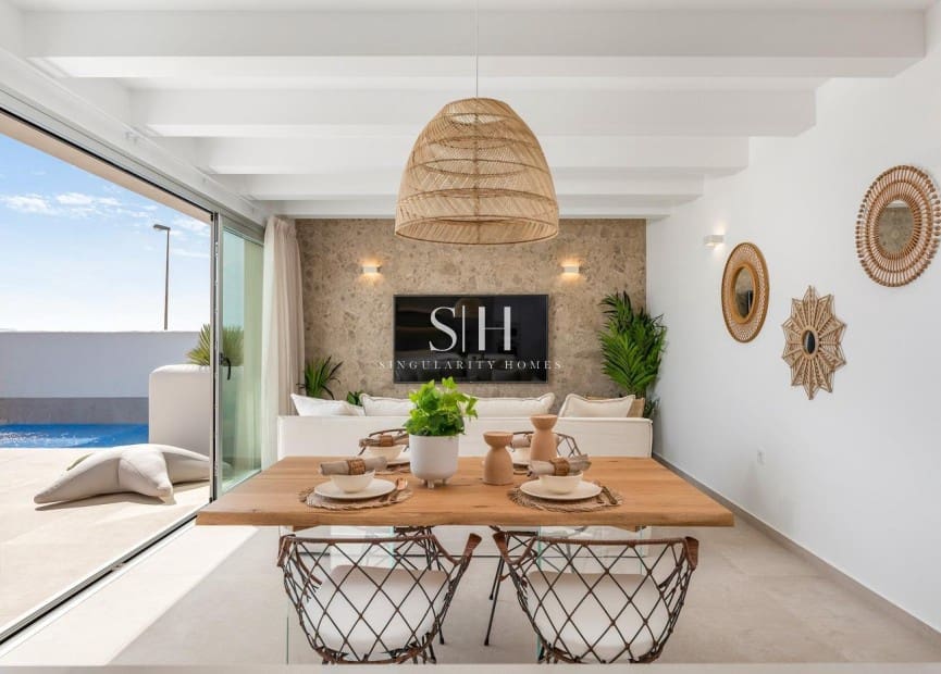 3 sypialnia Willa na sprzedaż w Los Alcazares z basenem - 499 900 € (Ref: 9126211)