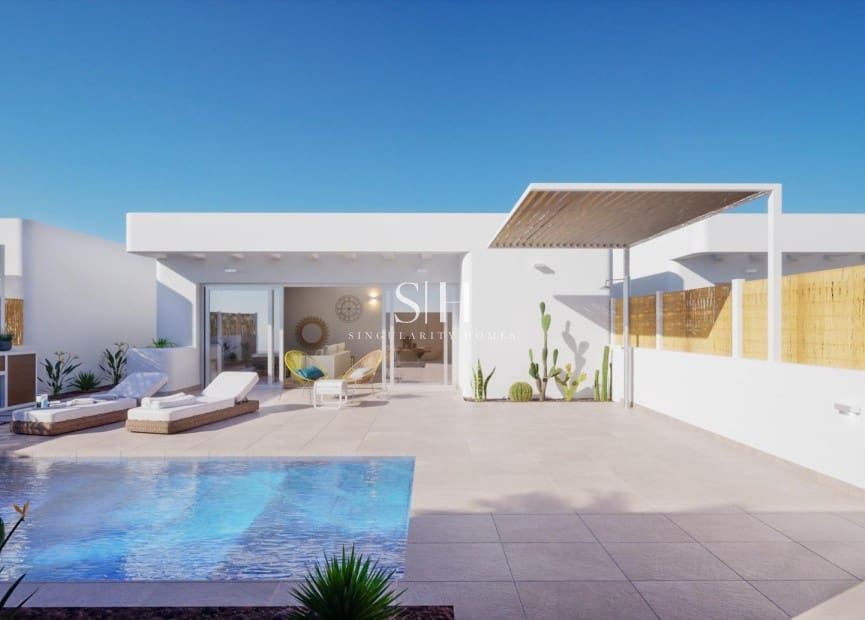 3 sypialnia Willa na sprzedaż w Los Alcazares z basenem - 499 900 € (Ref: 9126211)