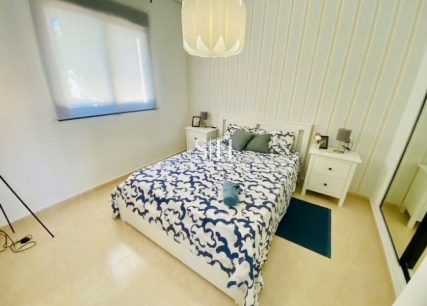 3 soveværelse Byhus til salg i San Miguel de Salinas med swimmingpool garage - € 229.900 (Ref: 9142344)