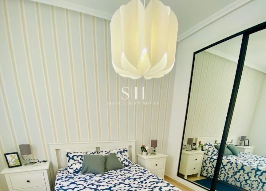 3 soveværelse Byhus til salg i San Miguel de Salinas med swimmingpool garage - € 229.900 (Ref: 9142344)