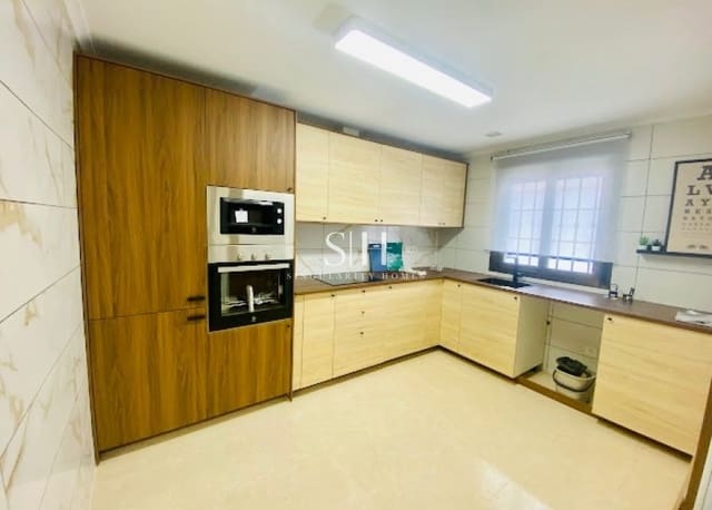 3 slaapkamer Huis te koop in San Miguel de Salinas met zwembad garage - € 229.900 (Ref: 9142344)