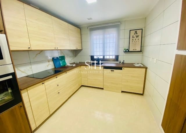 3 slaapkamer Huis te koop in San Miguel de Salinas met zwembad garage - € 229.900 (Ref: 9142344)