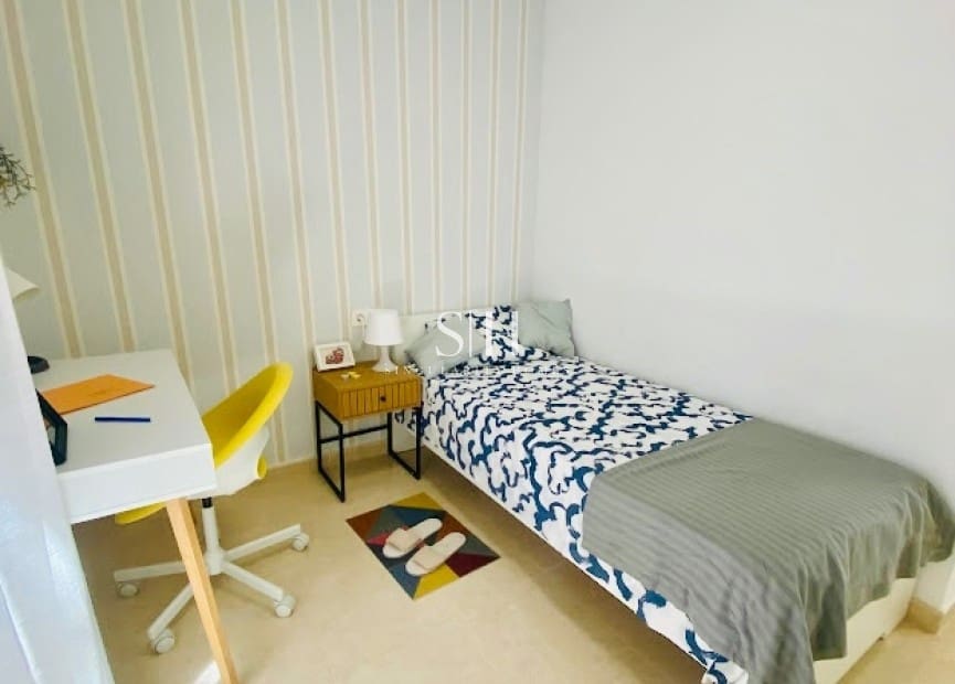 3 soveværelse Byhus til salg i San Miguel de Salinas med swimmingpool garage - € 229.900 (Ref: 9142344)