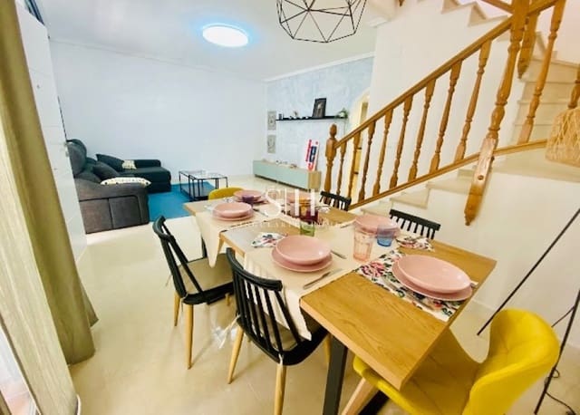 3 slaapkamer Huis te koop in San Miguel de Salinas met zwembad garage - € 229.900 (Ref: 9142344)