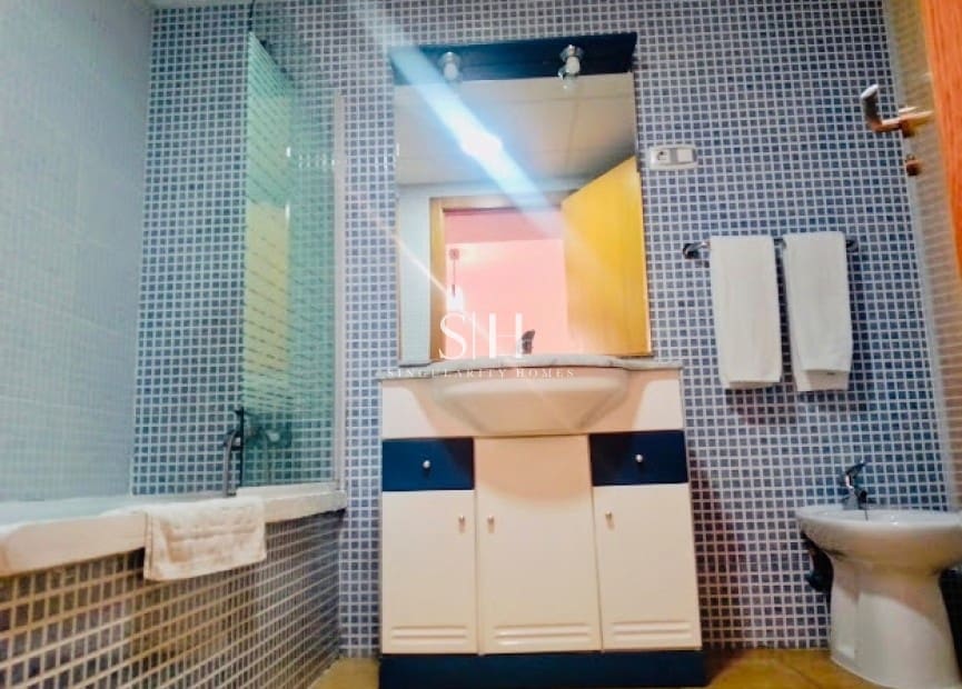 2 bedroom Apartment for sale in Aguilas with pool garage - € 116,000 (Ref: 9144228)