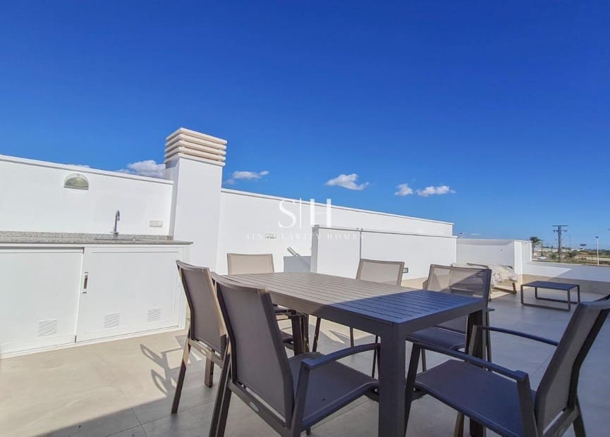 3 bedroom Villa for sale in San Pedro del Pinatar with pool - € 384,900 (Ref: 9144580)