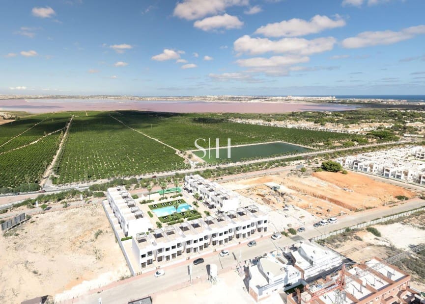 3 soverom Bungalow til salgs i Los Balcones med svømmebasseng - € 305 900 (Ref: 9144581)