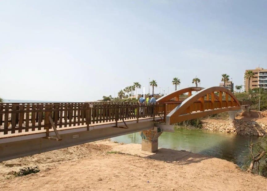 3 soverom Villa til salgs i Pilar de la Horadada med svømmebasseng - € 539 900 (Ref: 9144584)