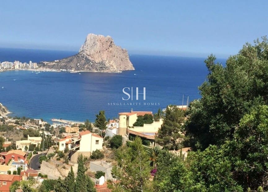 4 slaapkamer Villa te koop in Calpe / Calp met zwembad - € 1.690.000 (Ref: 9144590)