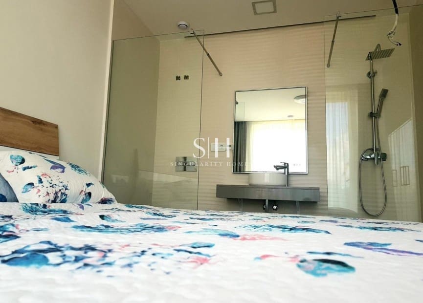 1 soveværelse Lejlighed til salg i Cala de Finestrat med swimmingpool - € 280.000 (Ref: 9144592)