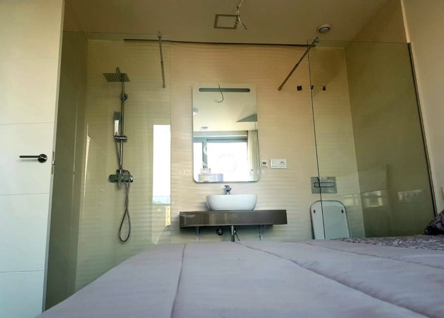 1 soveværelse Lejlighed til salg i Cala de Finestrat med swimmingpool - € 280.000 (Ref: 9144592)