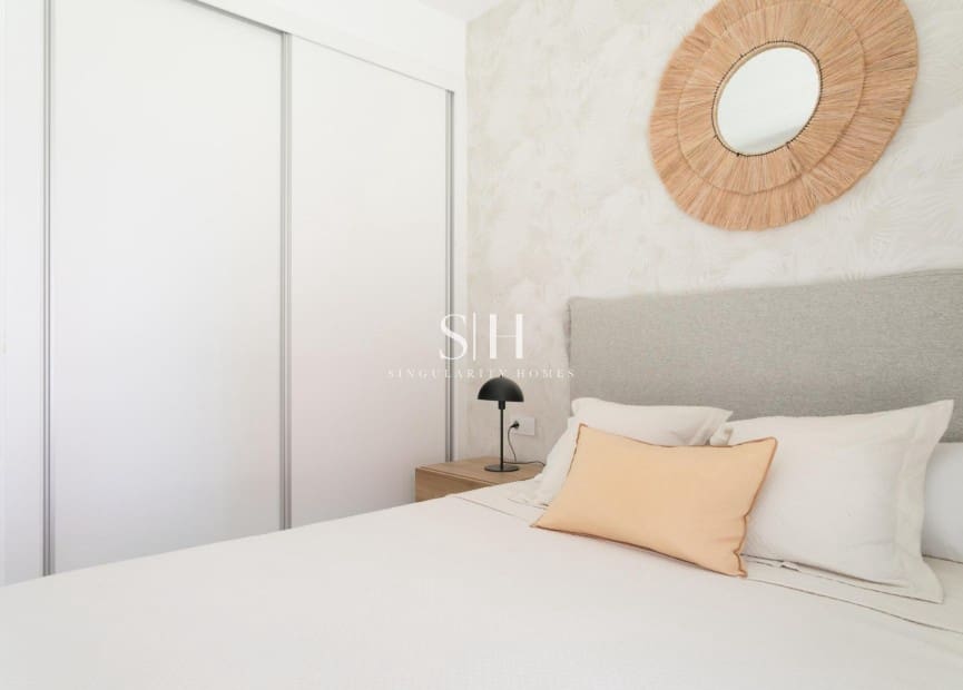 2 soveværelse Lejlighed til salg i Torrevieja med swimmingpool - € 285.000 (Ref: 9144601)