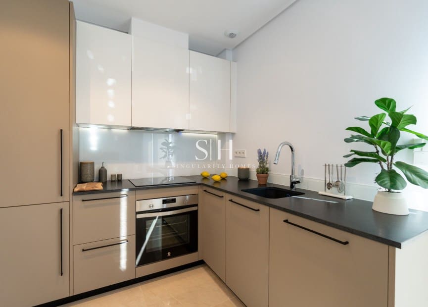 3 soveværelse Bungalow til salg i Gran Alacant med swimmingpool - € 395.000 (Ref: 9144604)